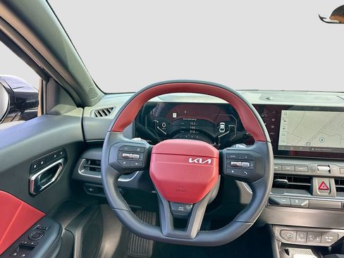 New 2025 Kia K4 GT-Line image 24