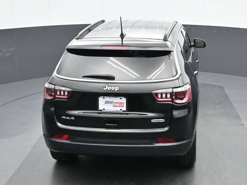 Used 2022 Jeep Compass Latitude w/ Convenience Group AWD/4WD image 20
