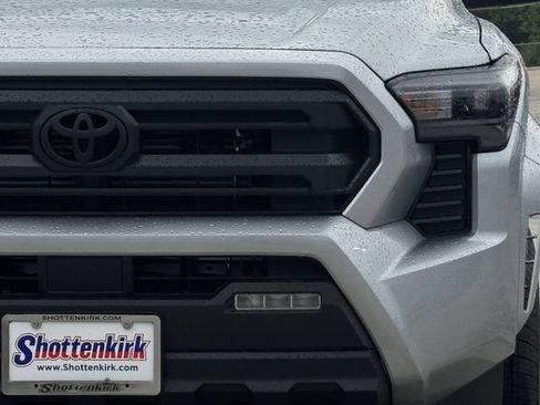 New 2026 Toyota Tacoma SR5 AWD/4WD image 8