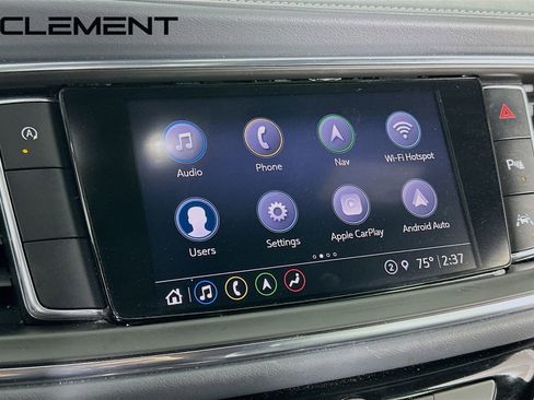 Used 2022 Buick Enclave Essence FWD image 19