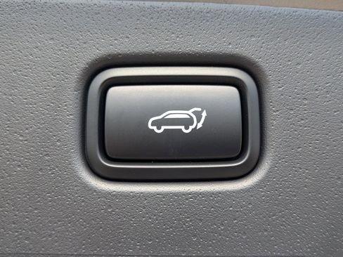 New 2025 Kia Niro SX image 16