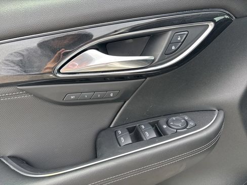 Used 2024 Buick Envision Preferred AWD/4WD image 35