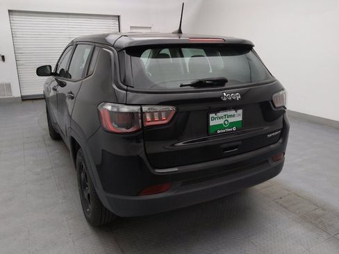 Used 2020 Jeep Compass Sport w/ Tech Group FWD image 6