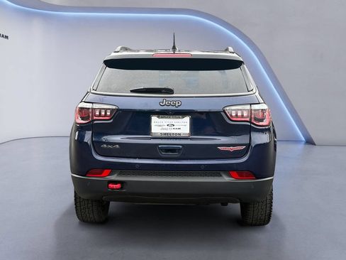 Used 2019 Jeep Compass Trailhawk w/ Cold Weather Group AWD/4WD image 5