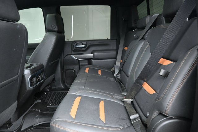 Used 2022 GMC Sierra 2500 AT4 w/ AT4 Preferred Package AWD/4WD image 18