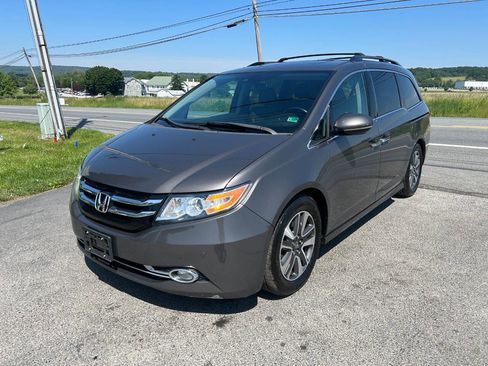 Used 2015 Honda Odyssey Touring image 5