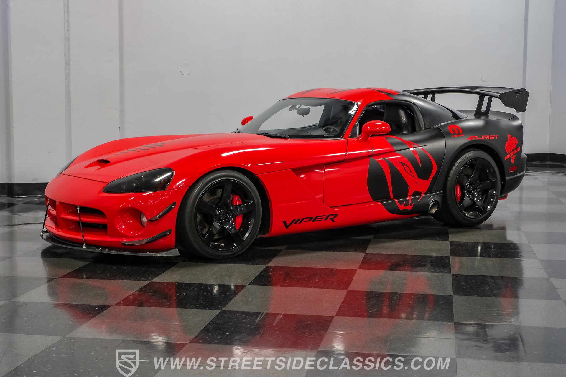 Used 2006 Dodge Viper SRT-10 RWD image 6