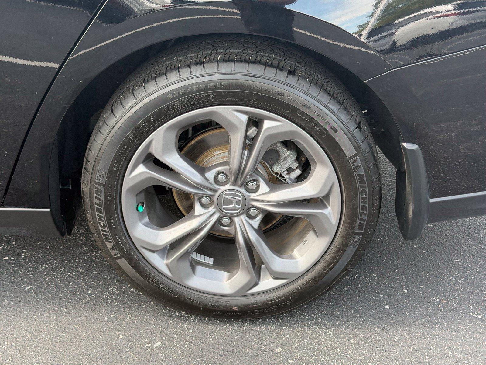 Used 2024 Honda Accord EX image 30