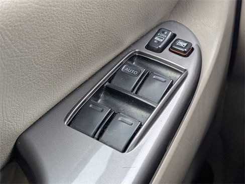 Used 2008 Toyota Sienna LE image 22