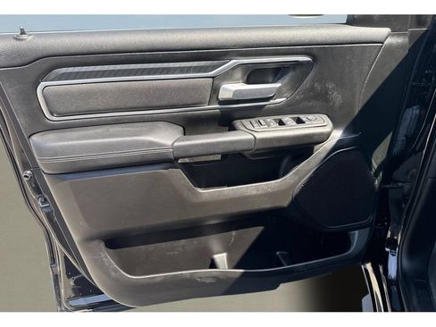 Used 2025 RAM 1500 Big Horn AWD/4WD image 13