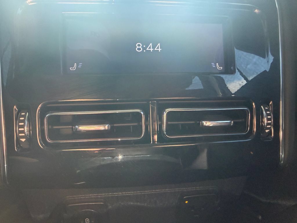 Used 2025 Lincoln Aviator Reserve w/ Equipment Group 201A AWD/4WD image 33