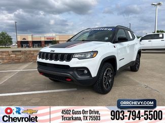 Used 2025 Jeep Compass Trailhawk AWD/4WD video 1