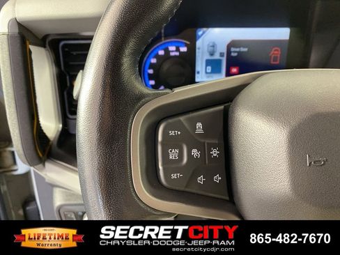 Used 2022 Ford Bronco Badlands AWD/4WD image 15