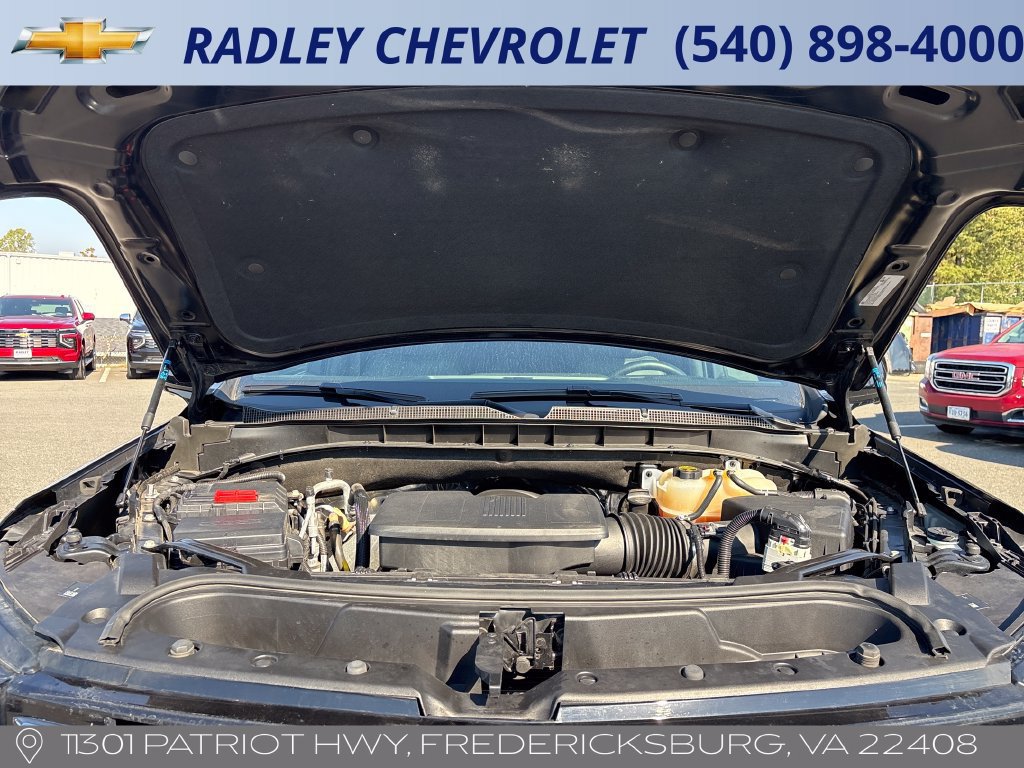 Used 2025 Chevrolet Tahoe LT AWD/4WD image 16