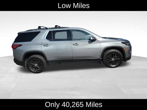 Used 2023 Chevrolet Traverse LT w/ LPO, Floor Liner Package AWD/4WD image 2