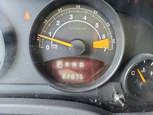 Used 2015 Jeep Patriot High Altitude image 15