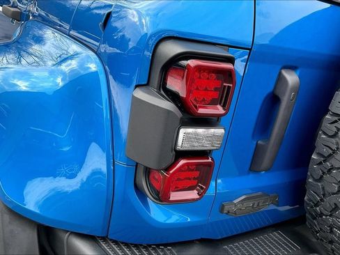 Used 2024 Ford Bronco Raptor AWD/4WD image 22