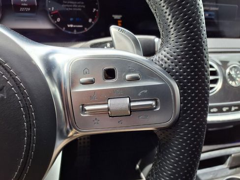Used 2019 Mercedes-Benz S 63 AMG S 4MATIC Sedan image 19