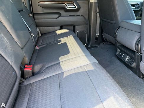 Used 2022 GMC Sierra 1500 Elevation image 28