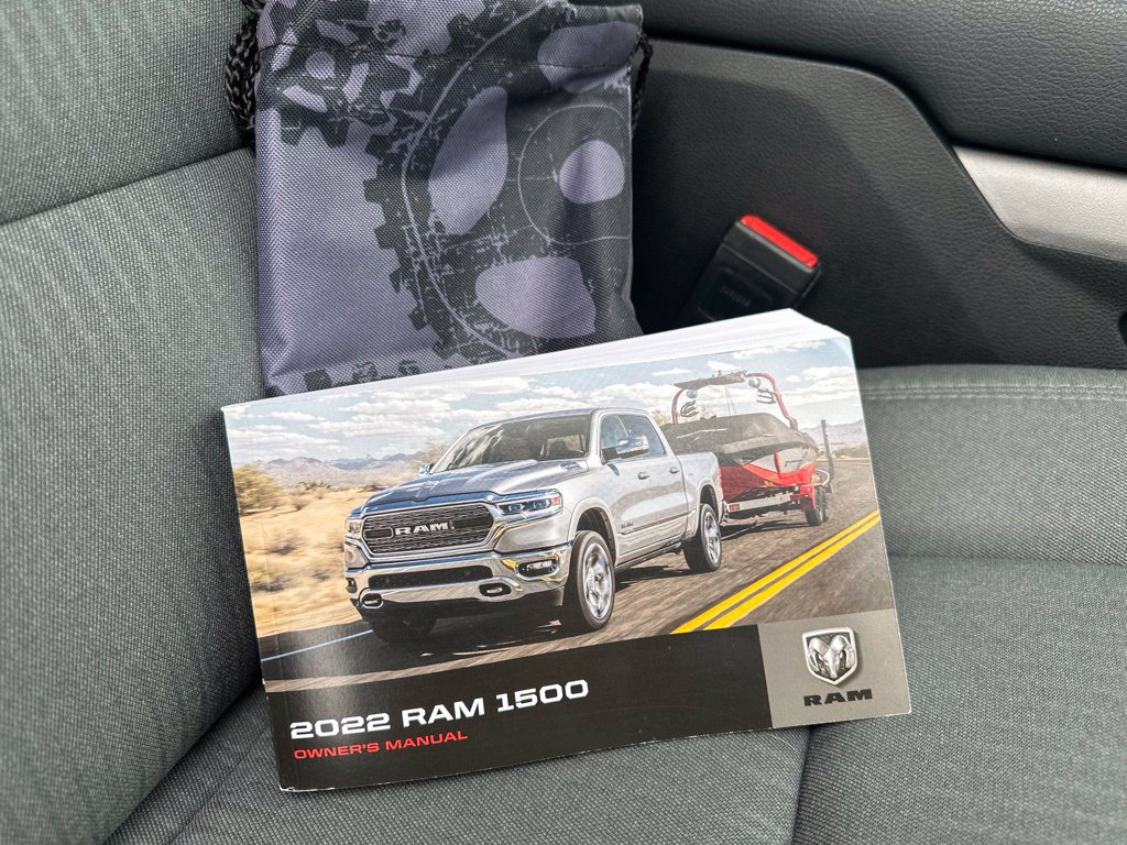 Used 2022 RAM 1500 Big Horn AWD/4WD image 33