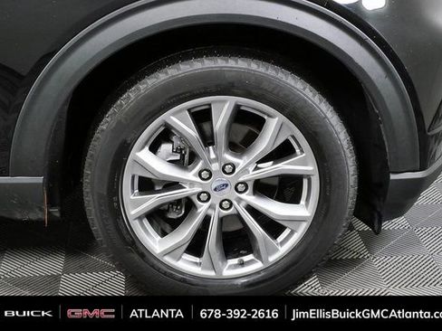 Used 2022 Ford Explorer XLT w/ Equipment Group 202A image 41