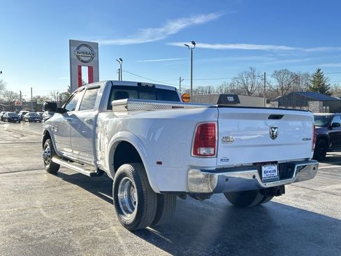 Used 2015 RAM 3500 Laramie Longhorn image 3