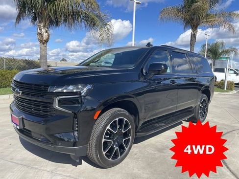 Used 2024 Chevrolet Suburban RST image 1