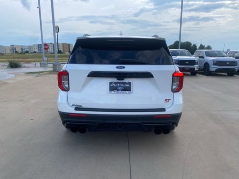 Used 2023 Ford Explorer ST w/ Equipment Group 401A AWD/4WD image 4