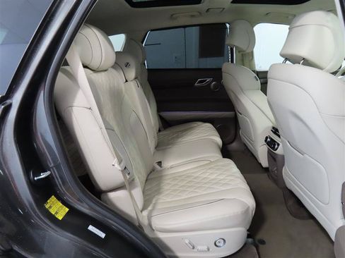 Used 2024 Genesis GV80 3.5T Advanced AWD/4WD image 41