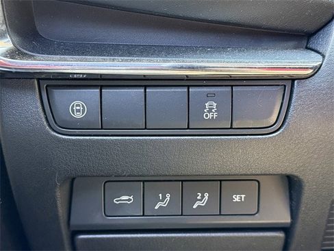 Used 2019 MAZDA MAZDA3 Sedan image 18