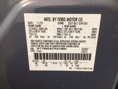 New 2026 Ford Maverick Lariat w/ Black Appearance Package image 39