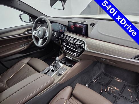 Used 2020 BMW 540i xDrive 540i xDrive w/ Executive Package image 19