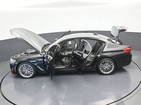 Used 2019 BMW 530i w/ Premium Package RWD image 77