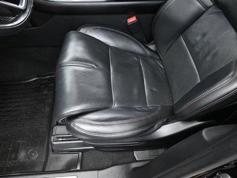 Used 2023 Lincoln Aviator Reserve w/ Equipment Group 201A image 10