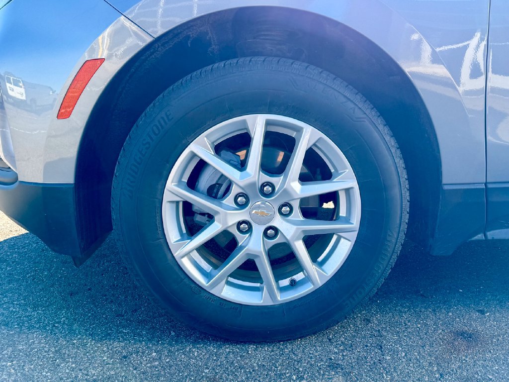Certified 2024 Chevrolet Equinox LT AWD/4WD image 11