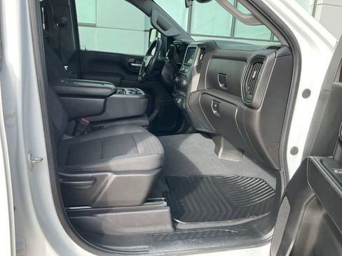 Used 2025 Chevrolet Silverado 2500 Custom w/ Z71 Off-Road Package image 30