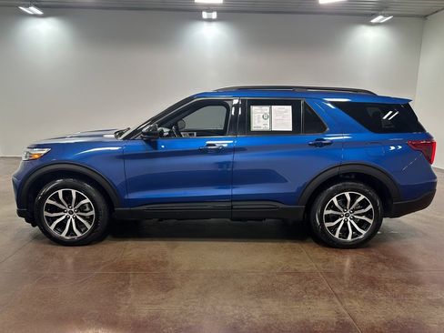 Used 2022 Ford Explorer ST-Line w/ Class IV Trailer Tow Package image 32