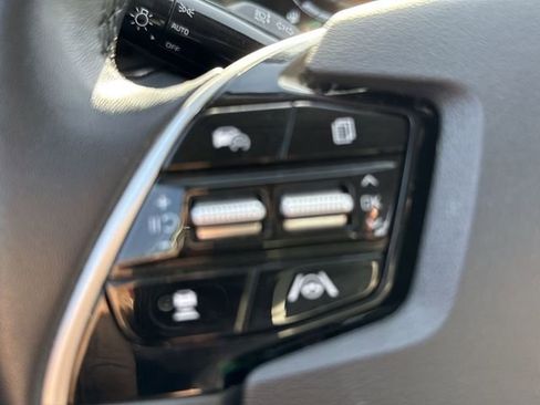 Used 2023 Kia Niro EX image 34