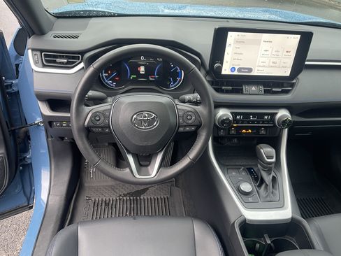 Certified 2024 Toyota RAV4 XSE w/ Weather Package AWD/4WD image 12