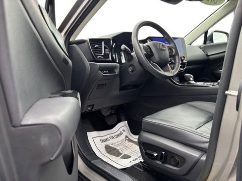 Used 2023 Lexus NX 350 AWD w/ Luxury Package image 9