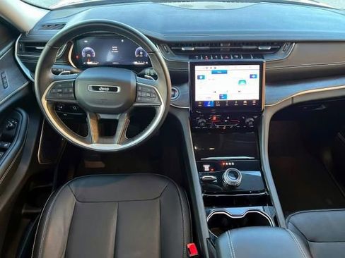 Certified 2022 Jeep Grand Cherokee L Limited image 12