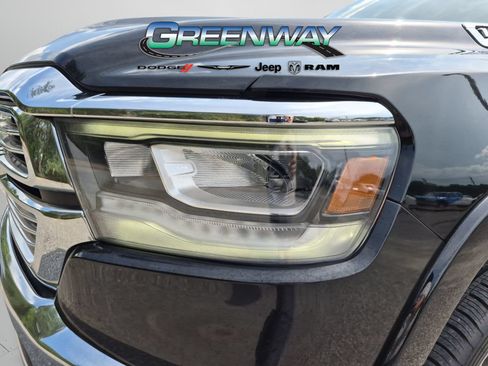 Used 2020 RAM 1500 Laramie RWD image 29