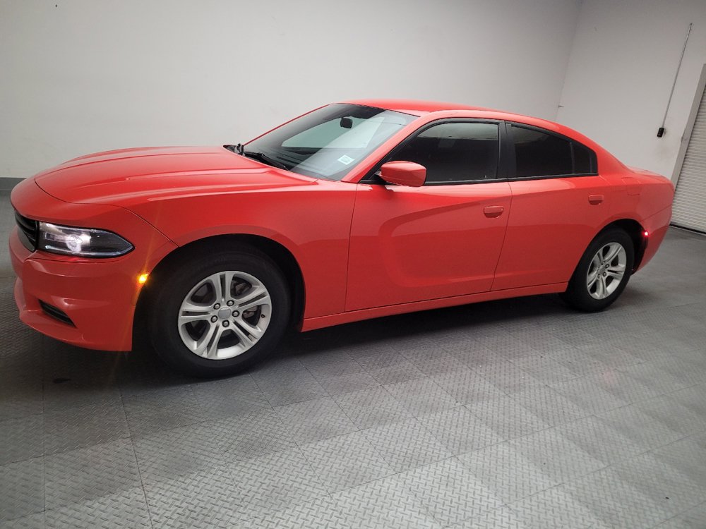 Used 2021 Dodge Charger SXT RWD image 2