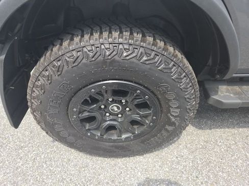 Used 2024 Ford Bronco Wildtrak AWD/4WD image 12
