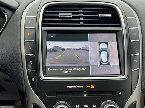 Used 2020 Lincoln Nautilus Reserve w/ Equipment Group 202A image 26