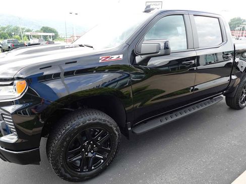 New 2025 Chevrolet Silverado 1500 LT Trail Boss AWD/4WD image 7