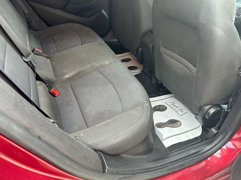 Used 2017 Chevrolet Cruze LT w/ LT True North Edition image 11