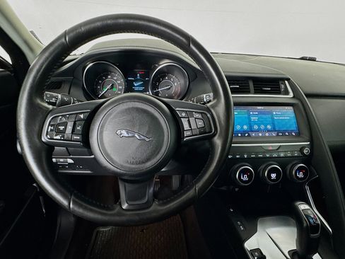 Used 2020 Jaguar E-PACE SE AWD/4WD image 10