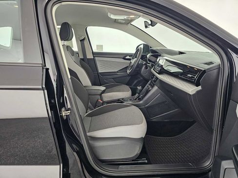 Used 2023 Volkswagen Taos S image 10