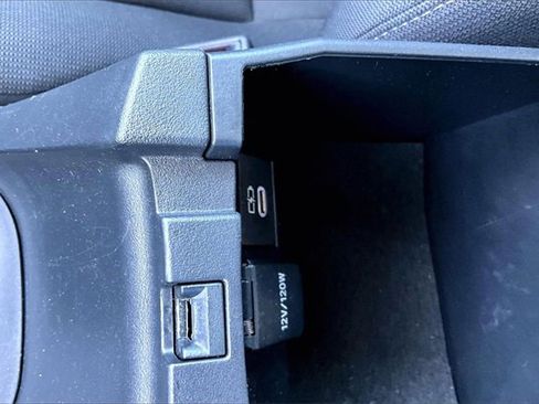 Used 2023 Toyota Corolla LE image 16